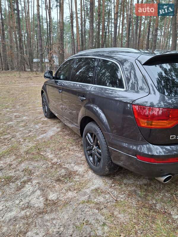Позашляховик / Кросовер Audi Q7 2009 в Ніжині