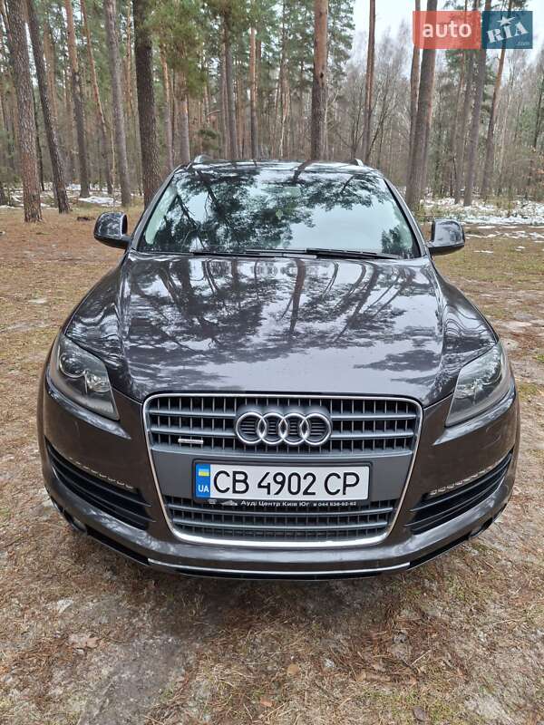 Позашляховик / Кросовер Audi Q7 2009 в Ніжині