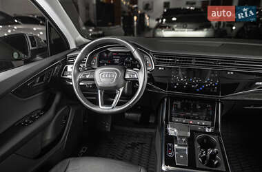 Позашляховик / Кросовер Audi Q7 2022 в Одесі