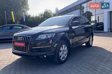 Позашляховик / Кросовер Audi Q7 2014 в Житомирі