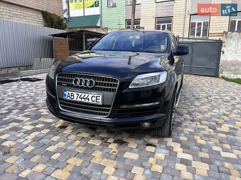 Внедорожник / Кроссовер Audi Q7 2007 в 