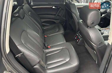 Внедорожник / Кроссовер Audi Q7 2012 в 