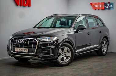 Позашляховик / Кросовер Audi Q7 2021 в Києві