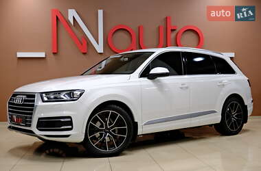 Audi Q7 2016