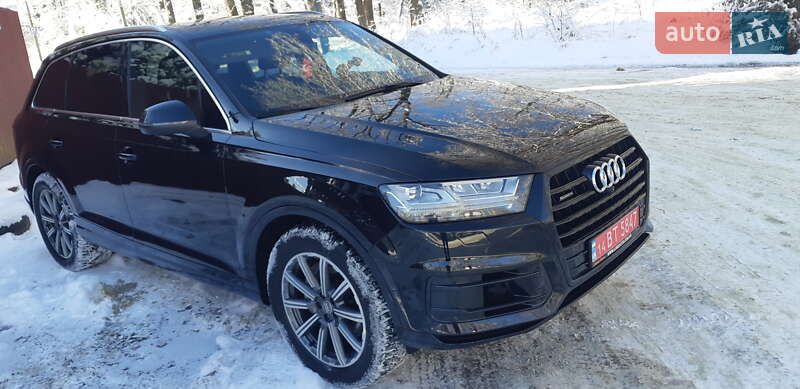 Внедорожник / Кроссовер Audi Q7 2017 в Днепре