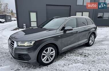 Позашляховик / Кросовер Audi Q7 2017 в Золочеві