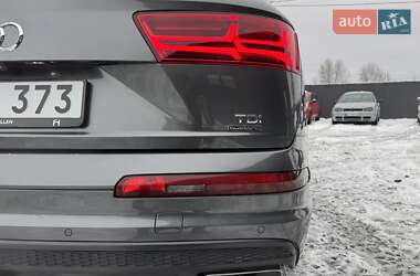 Позашляховик / Кросовер Audi Q7 2017 в Золочеві