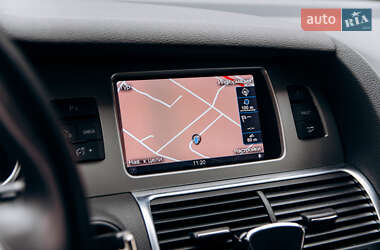 Внедорожник / Кроссовер Audi Q7 2015 в 