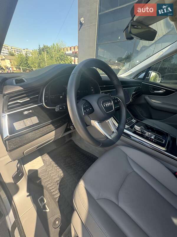 Внедорожник / Кроссовер Audi Q7 2020 в Львове фото 9 Внедорожник / Кроссовер Audi Q7 2020 в Львове