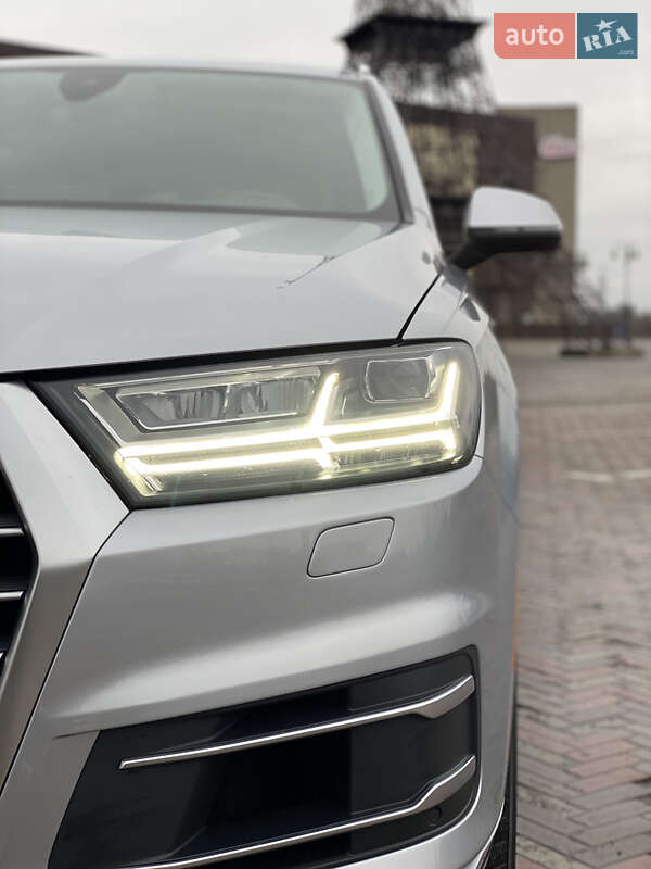 Позашляховик / Кросовер Audi Q7 2018 в Харкові