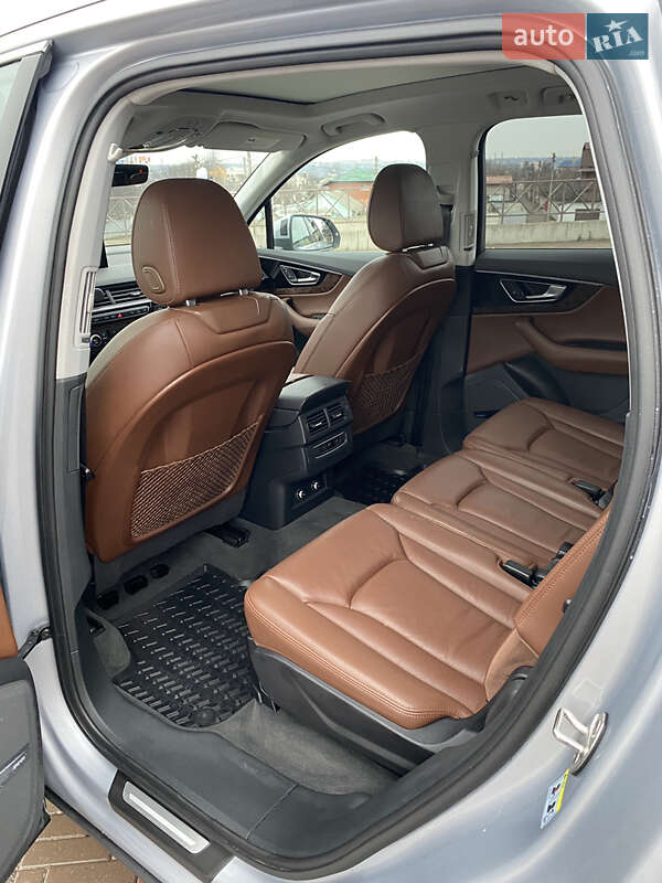 Позашляховик / Кросовер Audi Q7 2018 в Харкові