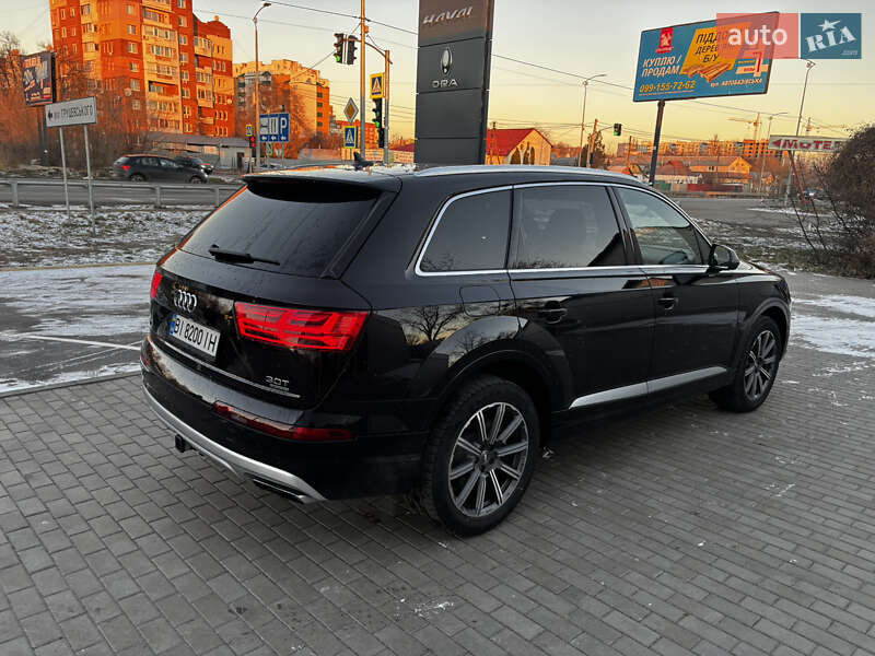 Внедорожник / Кроссовер Audi Q7 2017 в Полтаве