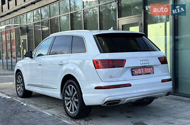 Позашляховик / Кросовер Audi Q7 2018 в Львові