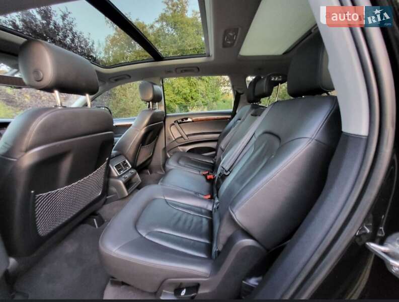 Внедорожник / Кроссовер Audi Q7 2015 в Днепре