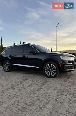 Audi Q7 2015