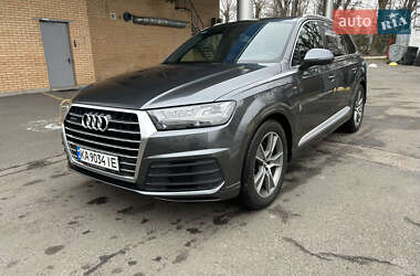 Позашляховик / Кросовер Audi Q7 2017 в Києві