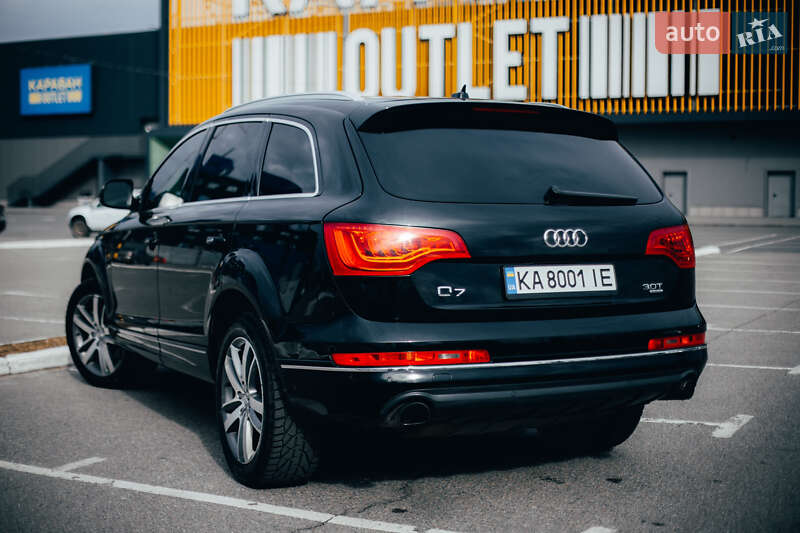 Внедорожник / Кроссовер Audi Q7 2014 в Киеве