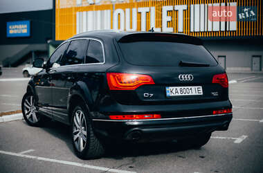 Внедорожник / Кроссовер Audi Q7 2014 в 