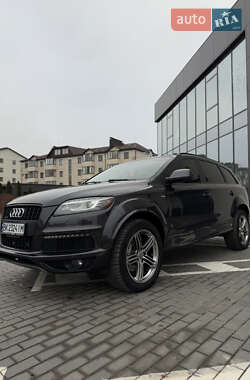 Позашляховик / Кросовер Audi Q7 2012 в Рівному