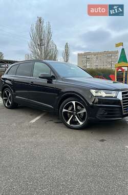 Внедорожник / Кроссовер Audi Q7 2019 в Николаеве