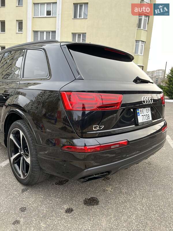Внедорожник / Кроссовер Audi Q7 2019 в Одессе
