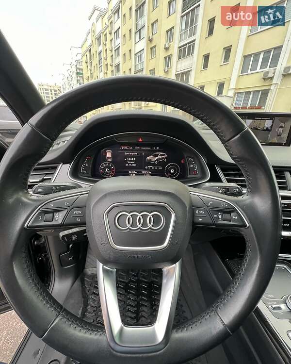 Внедорожник / Кроссовер Audi Q7 2019 в Одессе