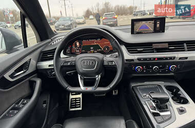 Позашляховик / Кросовер Audi Q7 2016 в Ірпені