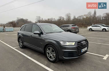 Позашляховик / Кросовер Audi Q7 2016 в Ірпені