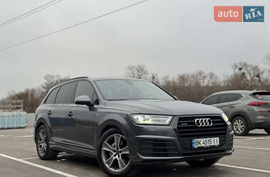 Позашляховик / Кросовер Audi Q7 2016 в Ірпені