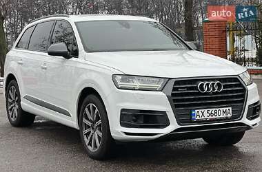 Позашляховик / Кросовер Audi Q7 2016 в Києві