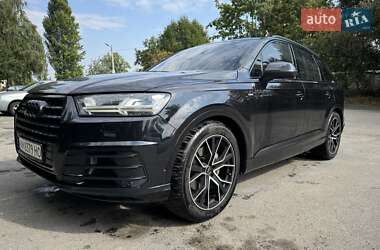 Позашляховик / Кросовер Audi Q7 2018 в Житомирі