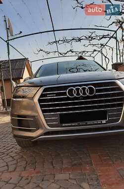 Audi Q7 2015