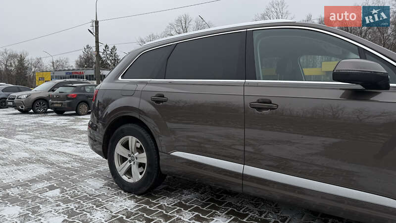 Позашляховик / Кросовер Audi Q7 2016 в Тернополі