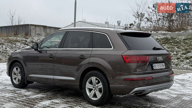 Позашляховик / Кросовер Audi Q7 2016 в Тернополі
