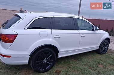 Внедорожник / Кроссовер Audi Q7 2010 в 