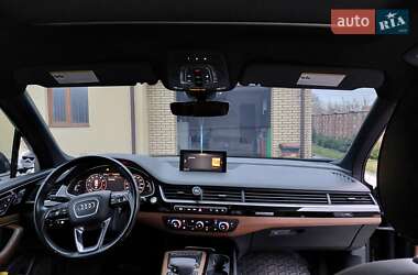 Внедорожник / Кроссовер Audi Q7 2016 в Луцке