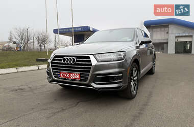 Audi Q7 2016