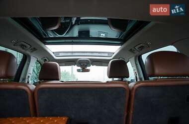 Внедорожник / Кроссовер Audi Q7 2018 в 