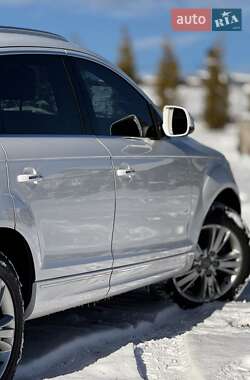 Внедорожник / Кроссовер Audi Q7 2010 в Косове