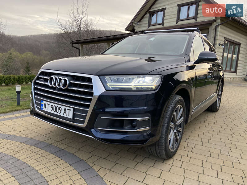 Внедорожник / Кроссовер Audi Q7 2017 в Ивано-Франковске