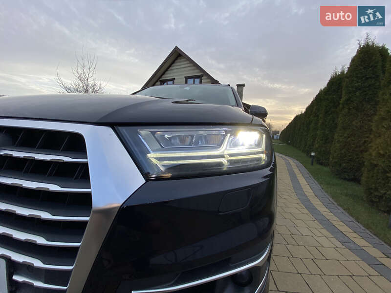 Внедорожник / Кроссовер Audi Q7 2017 в Ивано-Франковске