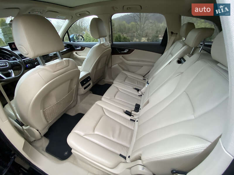 Внедорожник / Кроссовер Audi Q7 2017 в Ивано-Франковске