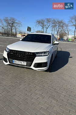 Позашляховик / Кросовер Audi Q7 2016 в Одесі