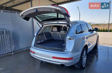 Внедорожник / Кроссовер Audi Q7 2014 в 