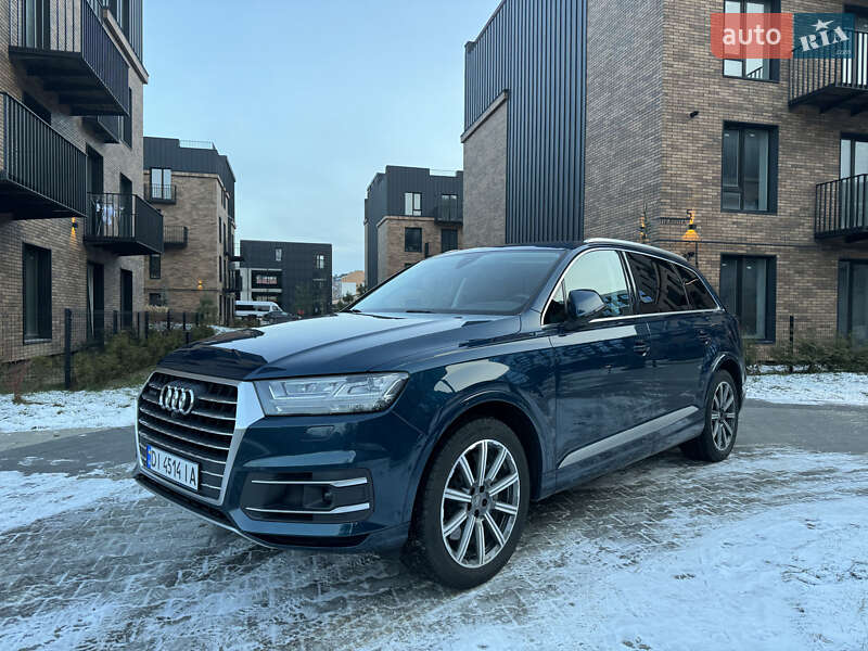 Позашляховик / Кросовер Audi Q7 2017 в Івано-Франківську
