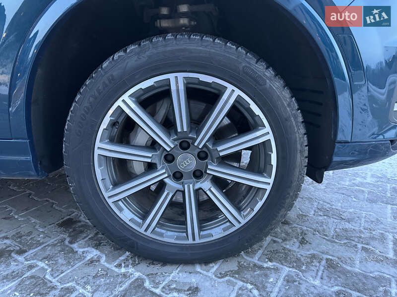 Позашляховик / Кросовер Audi Q7 2017 в Івано-Франківську