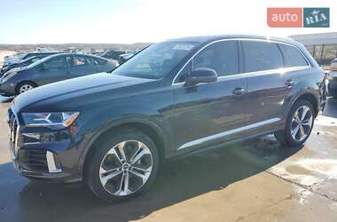 Внедорожник / Кроссовер Audi Q7 2023 в Черновцах