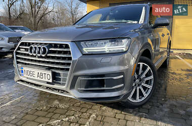 Позашляховик / Кросовер Audi Q7 2017 в Львові