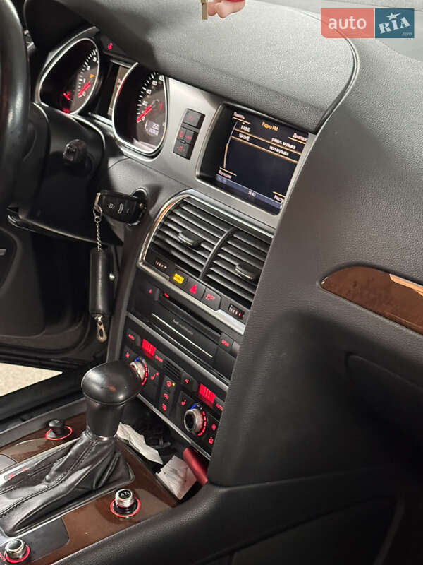 Внедорожник / Кроссовер Audi Q7 2013 в Тернополе фото 3 Внедорожник / Кроссовер Audi Q7 2013 в Тернополе