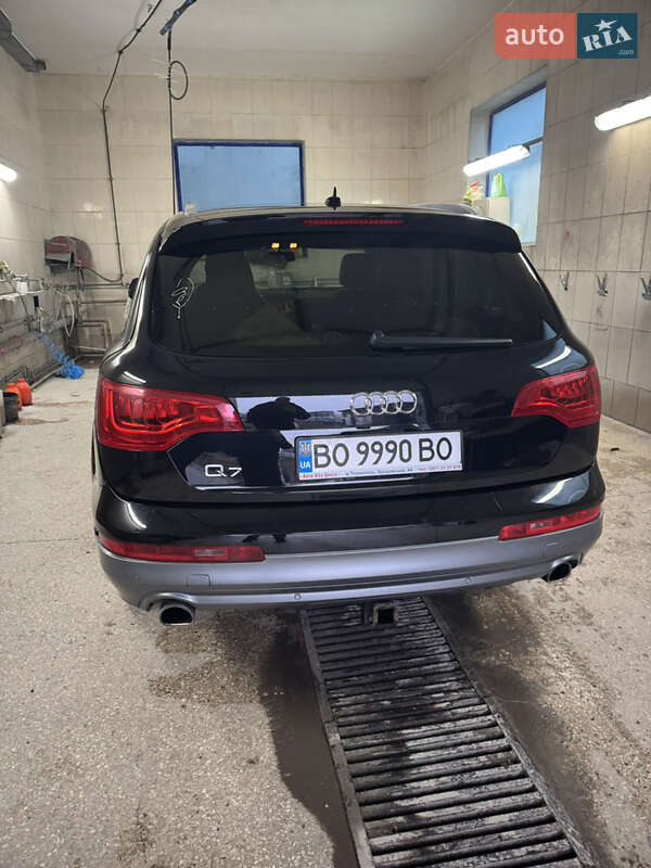 Внедорожник / Кроссовер Audi Q7 2013 в Тернополе